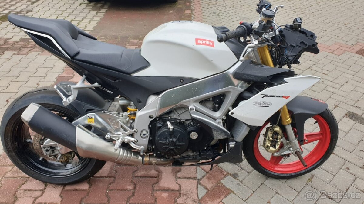 Náhradní díly Aprilia Tuono v4