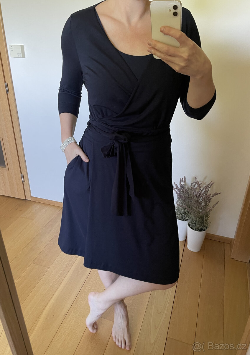 Zavinovací tmavě modré šaty Gant, vel. L