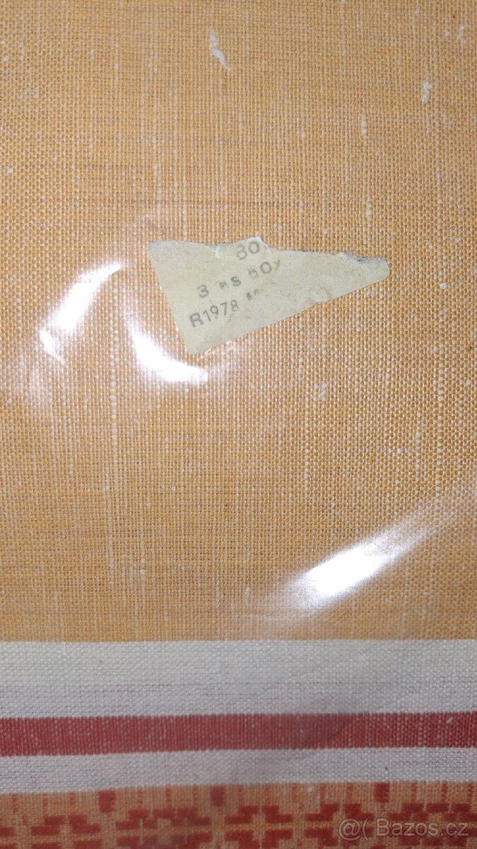 Retro ubrus (rok 1978)