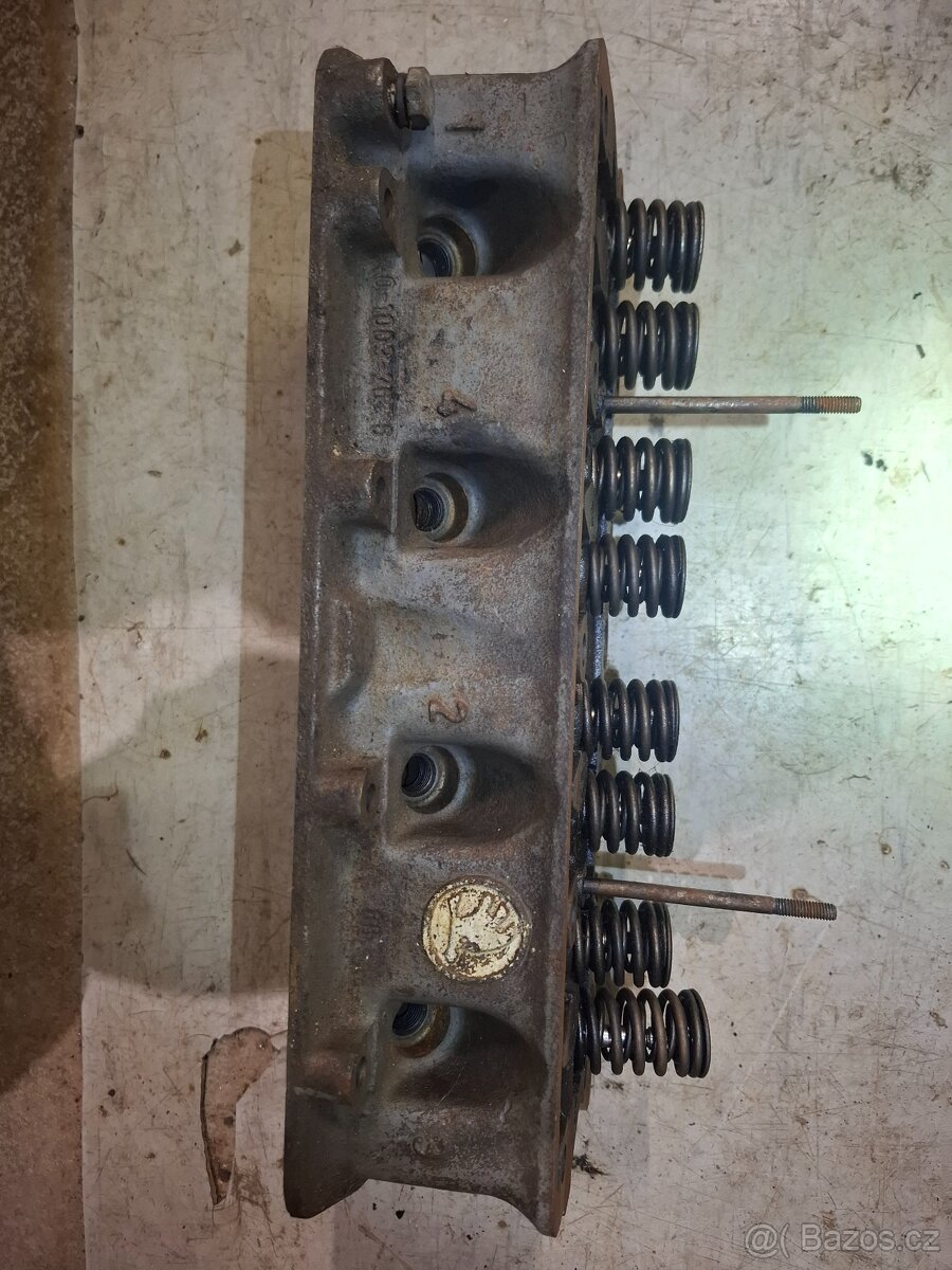 Hlava Motoru Škoda 110r 110Ls