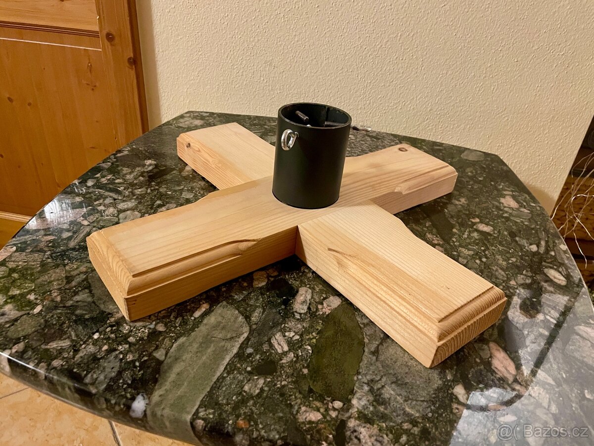 Stojan na vánoční stromek – Masiv