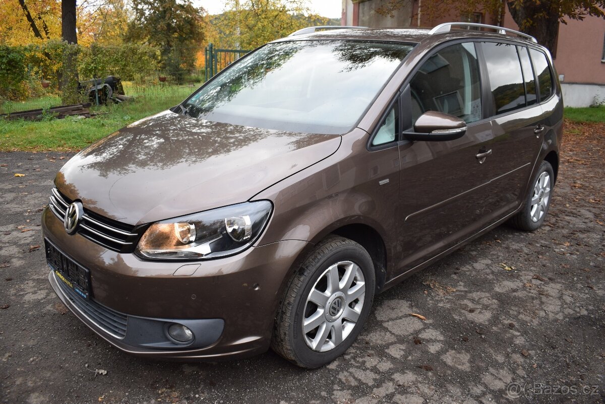 Volkswagen Touran 1,4TSi AUTOMAT LIFE,TOP STAV,1.MAJ