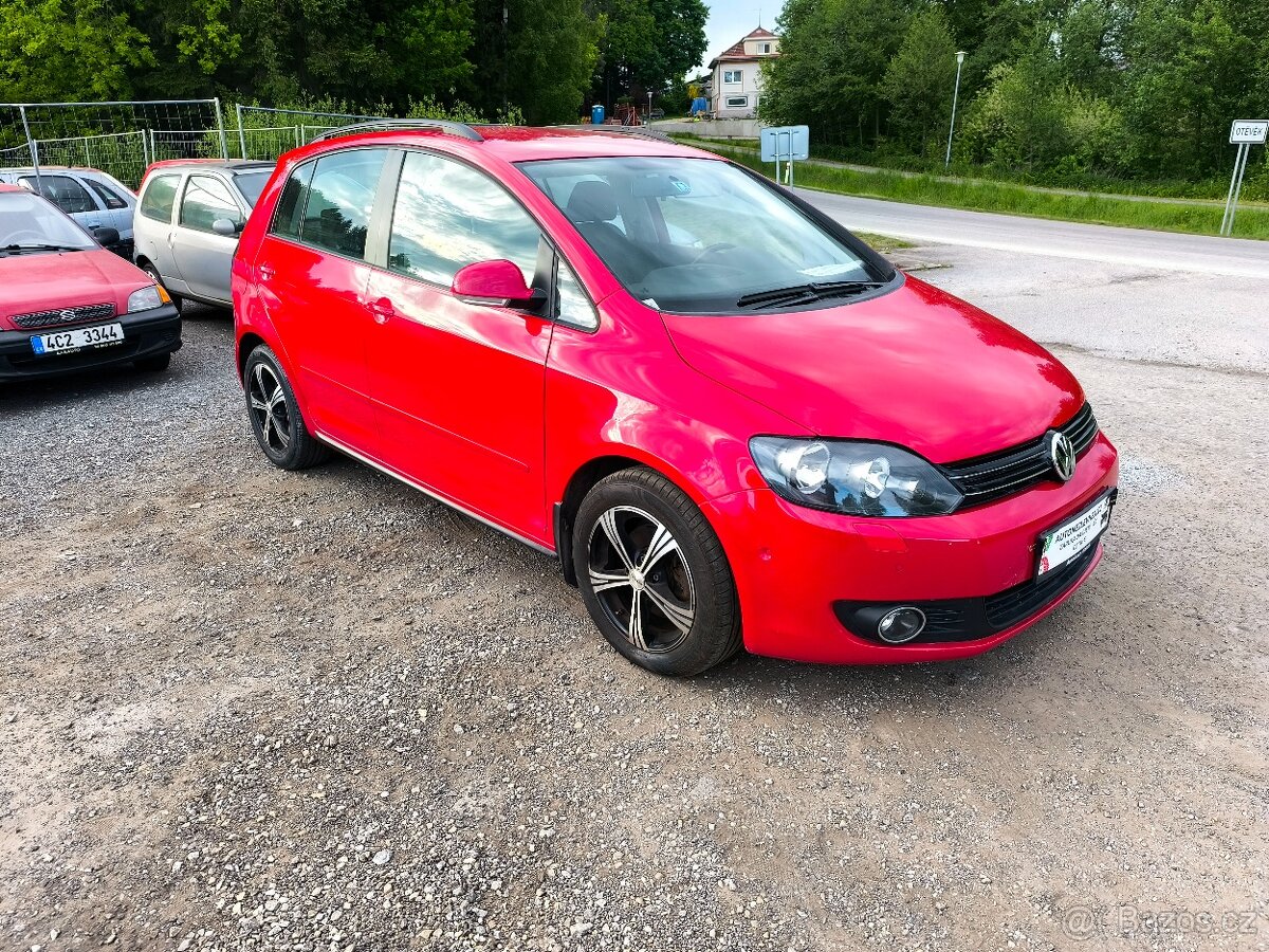 Volkswagen Golf Plus, 2.0TDI,KRÁSNÝ,VÝBAVA,JEN135TKM