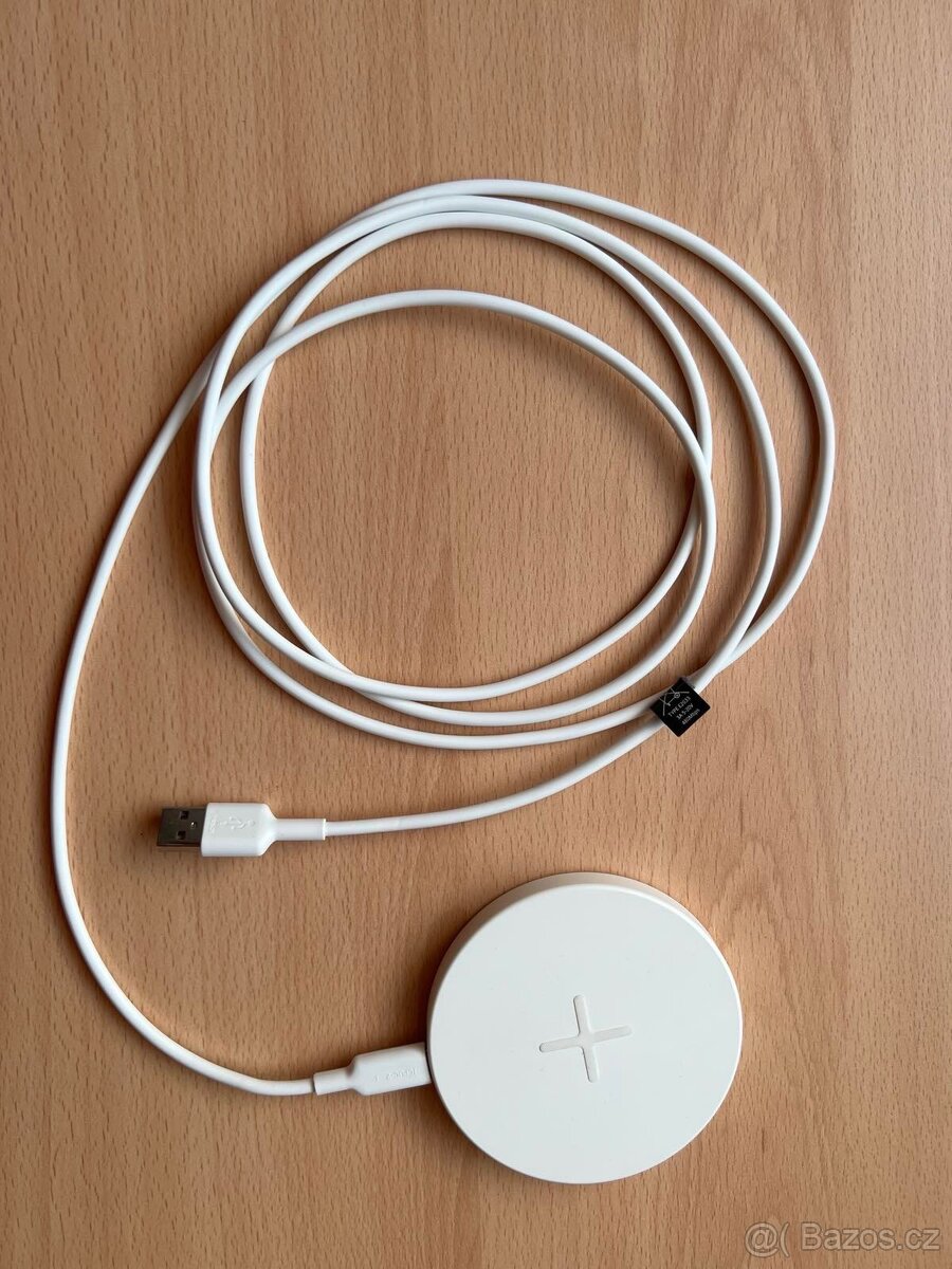 Bezdrátová nabíječka