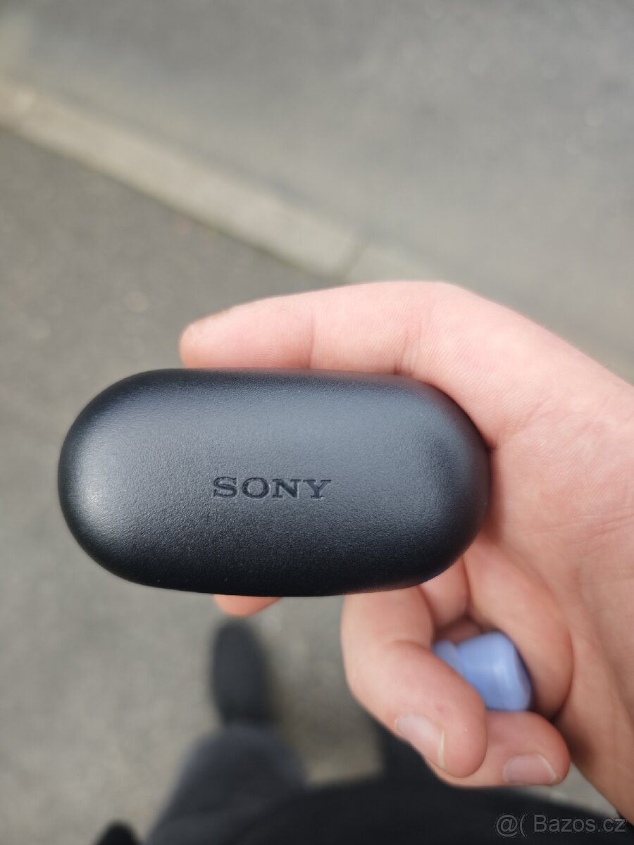 Nabíjecí pouzdro Sony WF-XB700