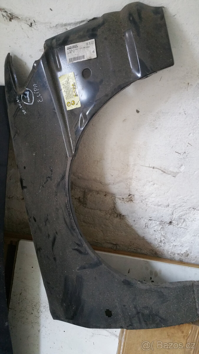 plecové díly a kapoty ford