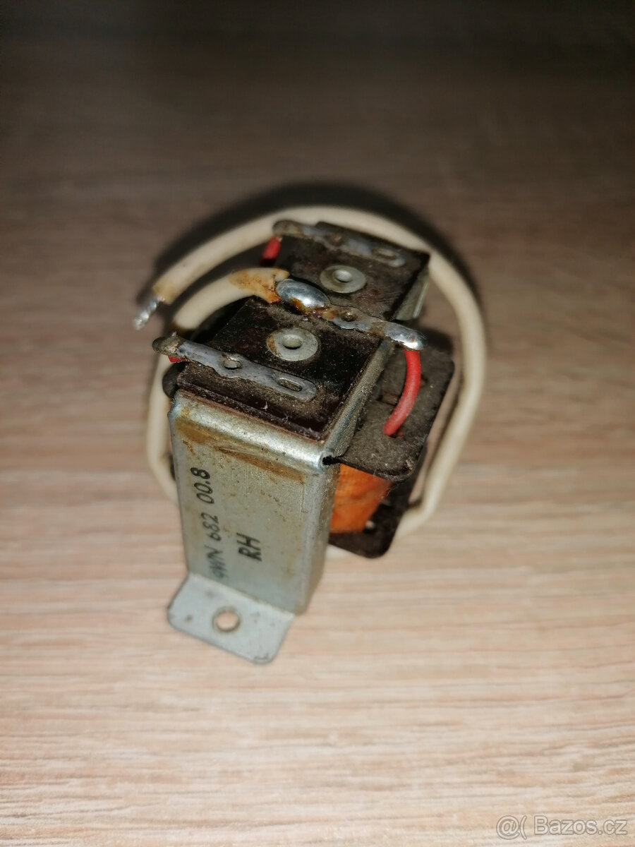 Tlumivka Jawa 550, 555 uloženka