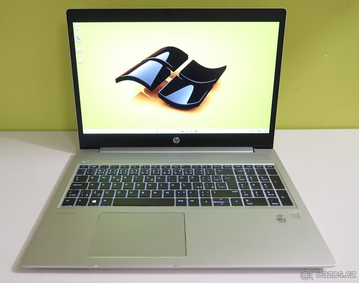 PĚKNÝ HP PROBOOK 450 G7 /i5-10210/16GB/SSD256GB/FULLHD/WIN11