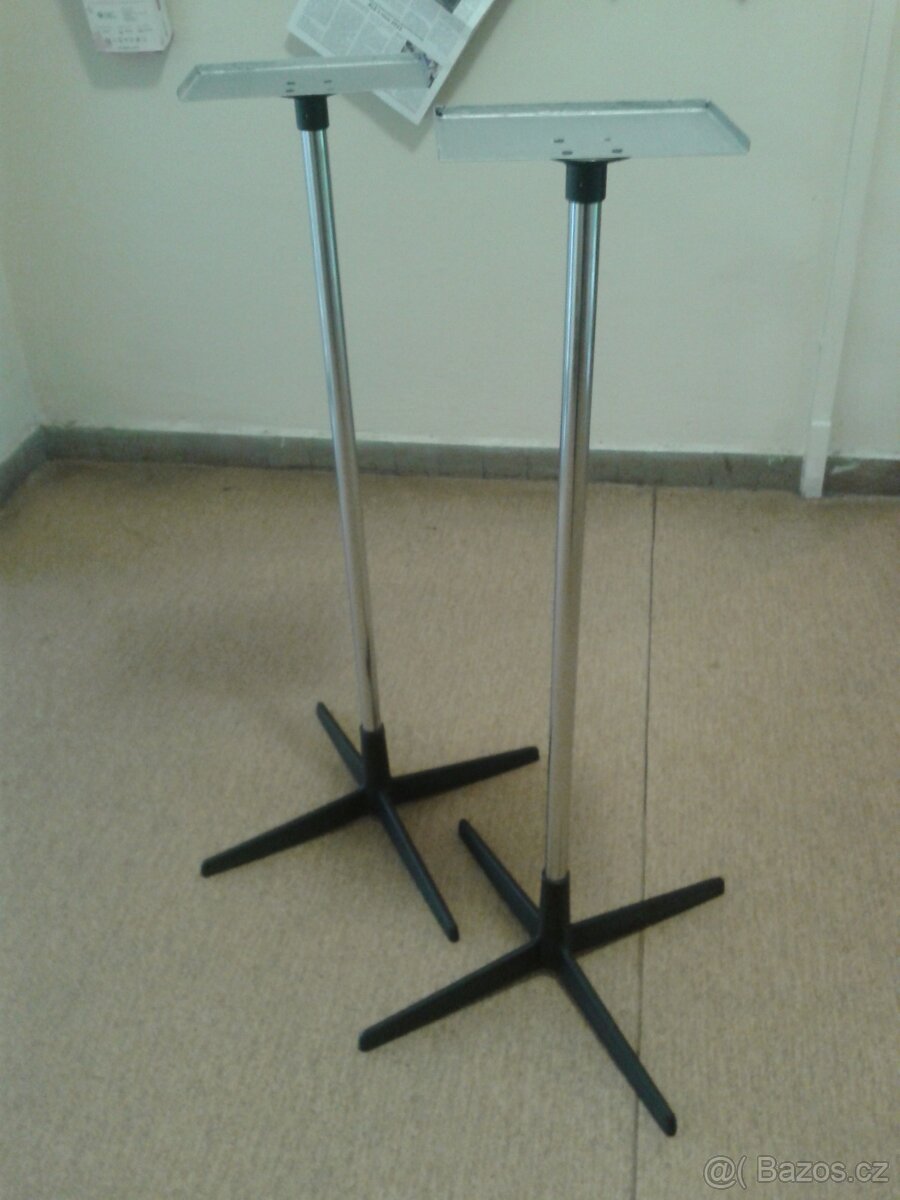 Ocelové stojany pro regálové reprosoustavy