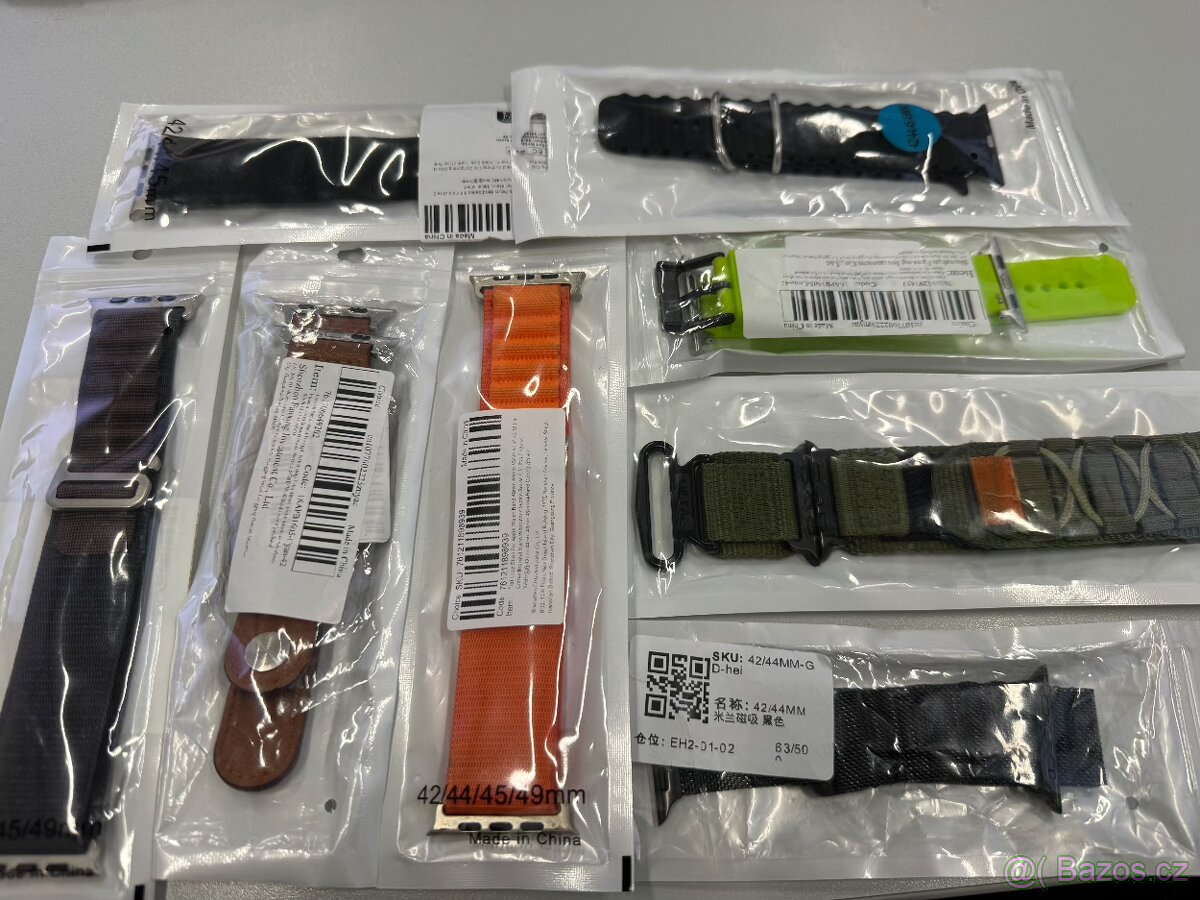 Řemínky na Apple Watch 42/44/45/Ultra 49mm