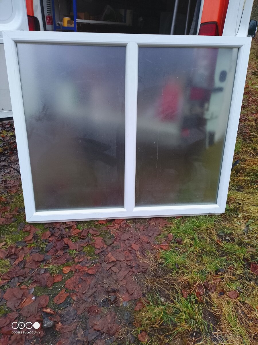 Plastové okno fixní