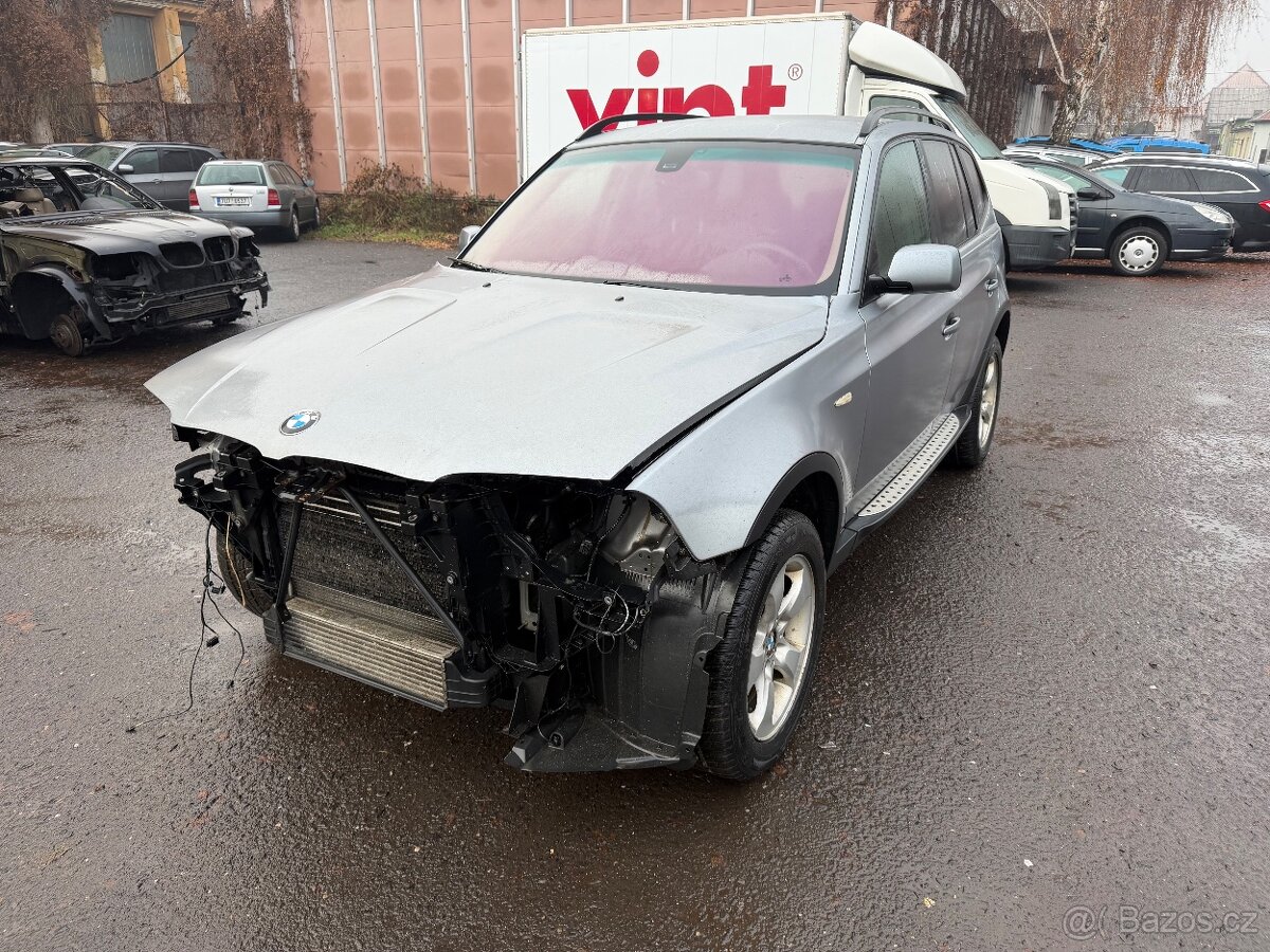 Bmw x3 e83 facelift 2.0d 110kw Silbergrau na díly