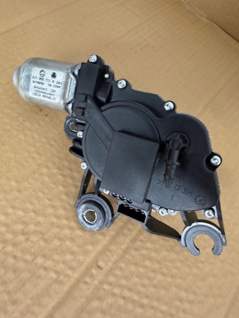 Motorek zadního stěrače - 5J7955711A