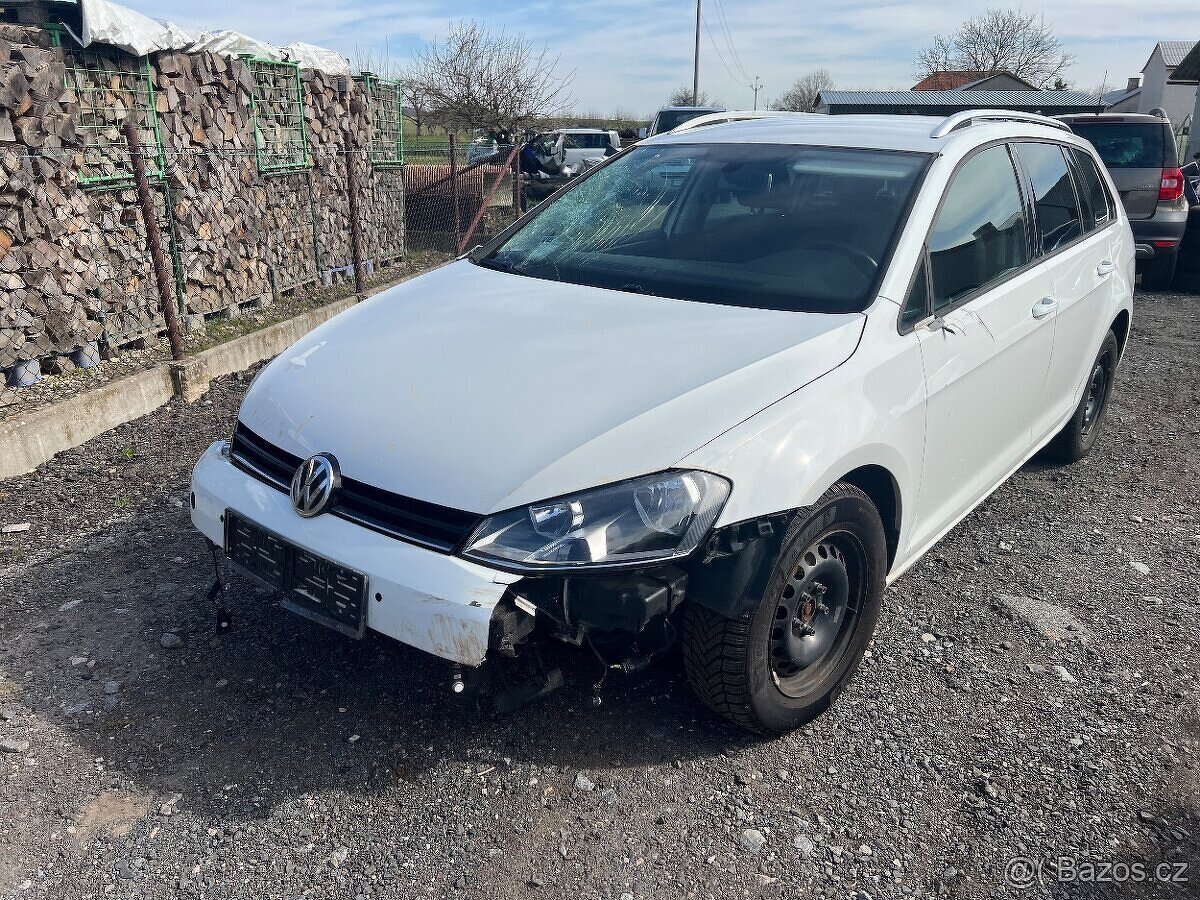 Díly VW Golf 1.6tdi variant,Bílá LC9A