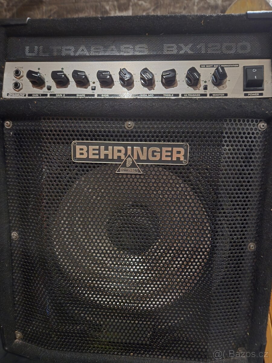 Behringer Ultrabass BX1200 – basové kombo 120 W