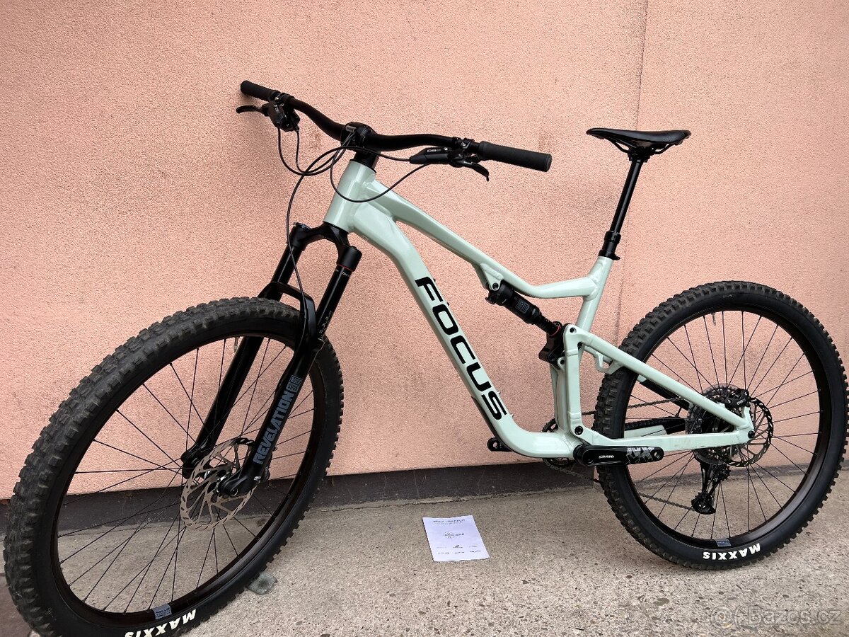 Téměř nový Focus Jam 6.8 XL