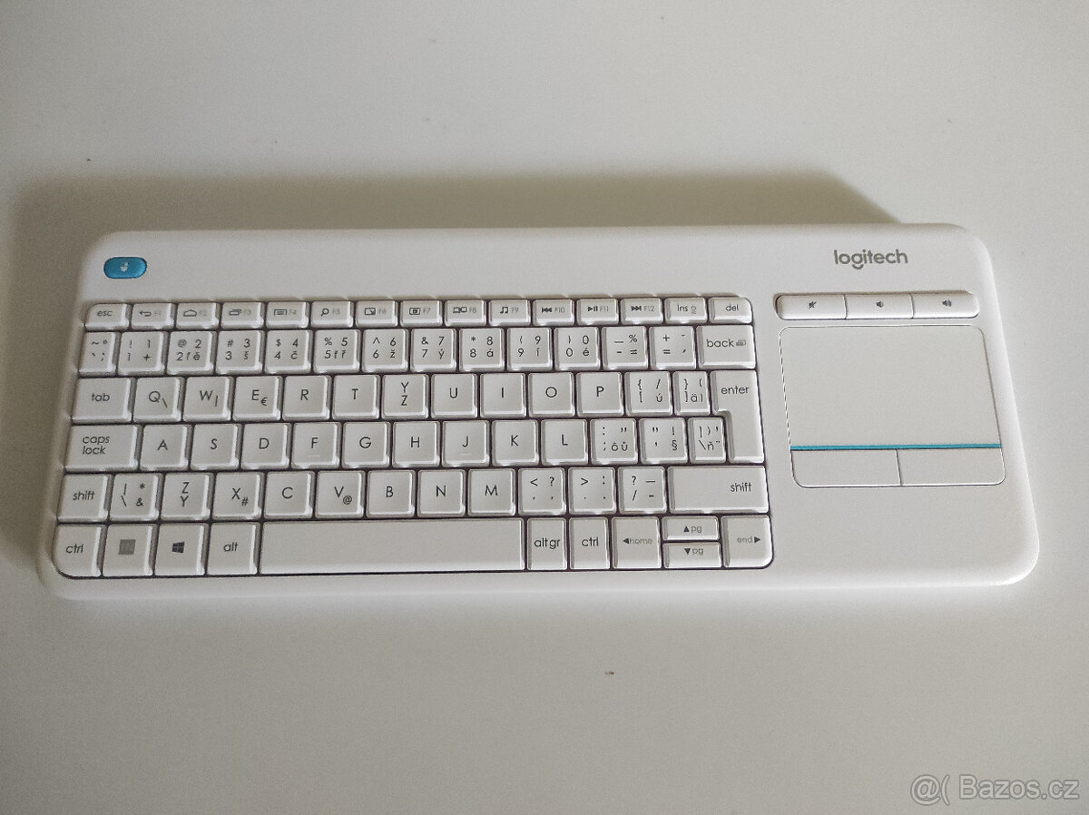 Bezdrátová klávesnice Logitech K400+