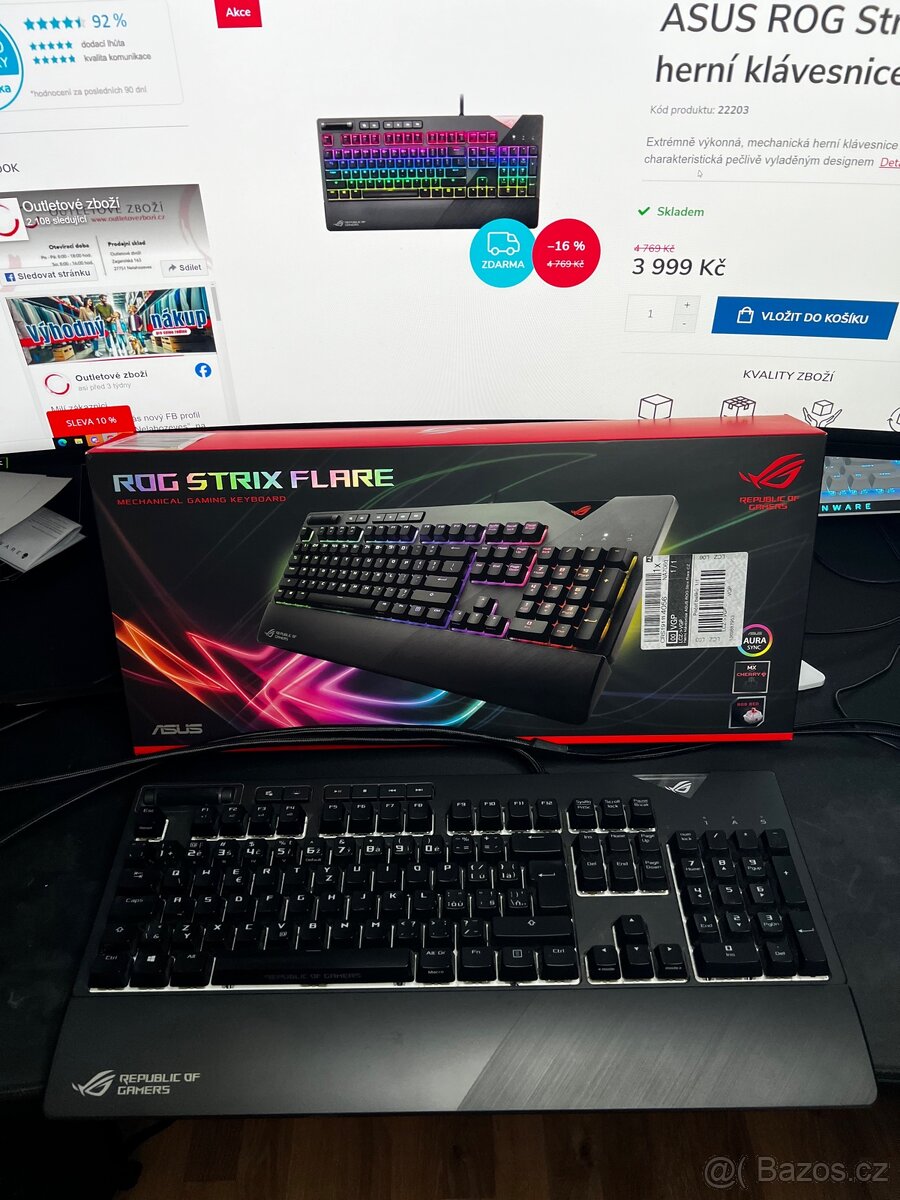 Herní klávesnice ROG Strix Flare