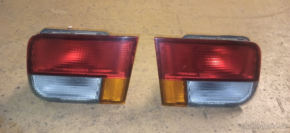 Honda Civic 6g coupé zadní světla