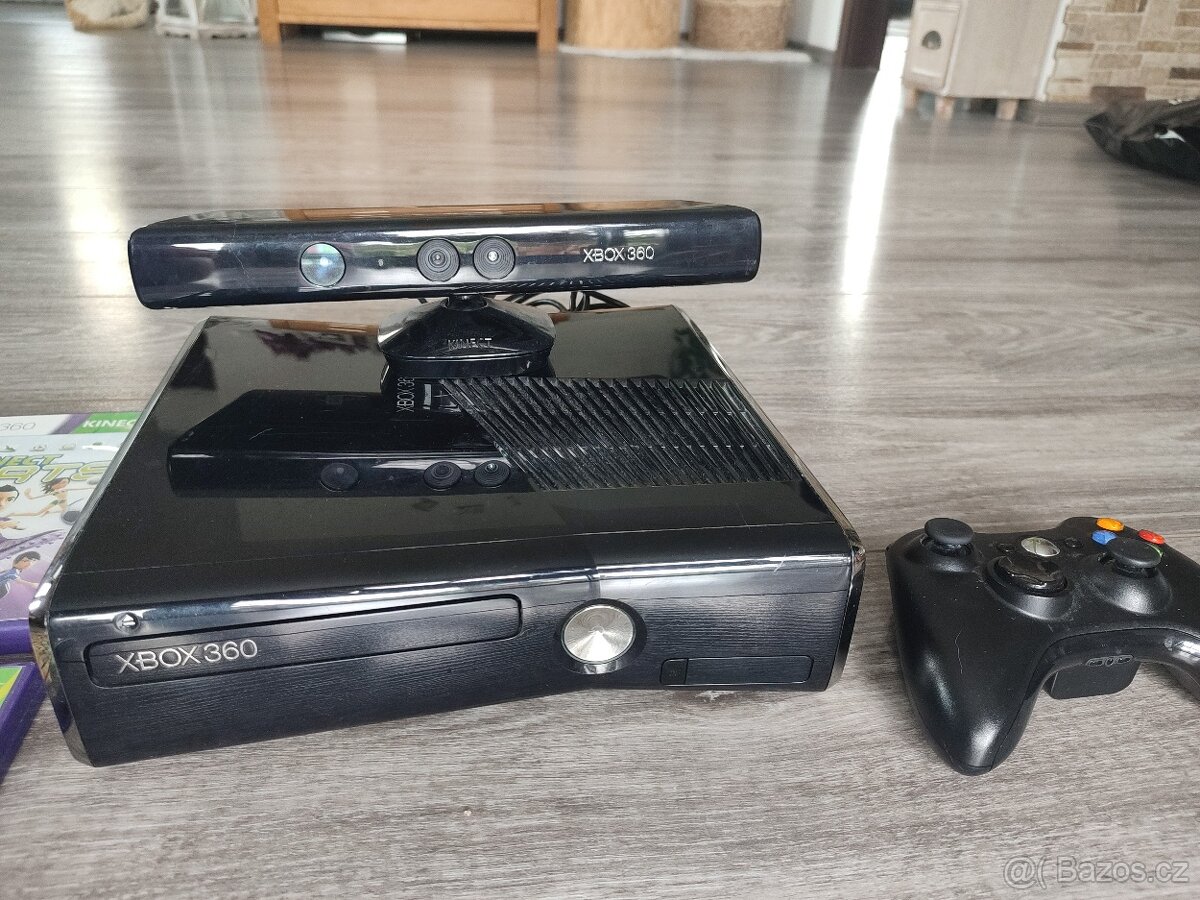 Xbox 360 + Kinect