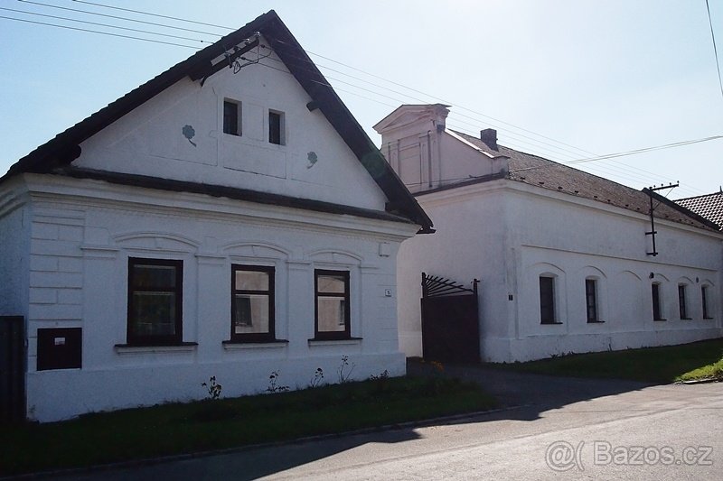 Hledáte ustájení pro koně?