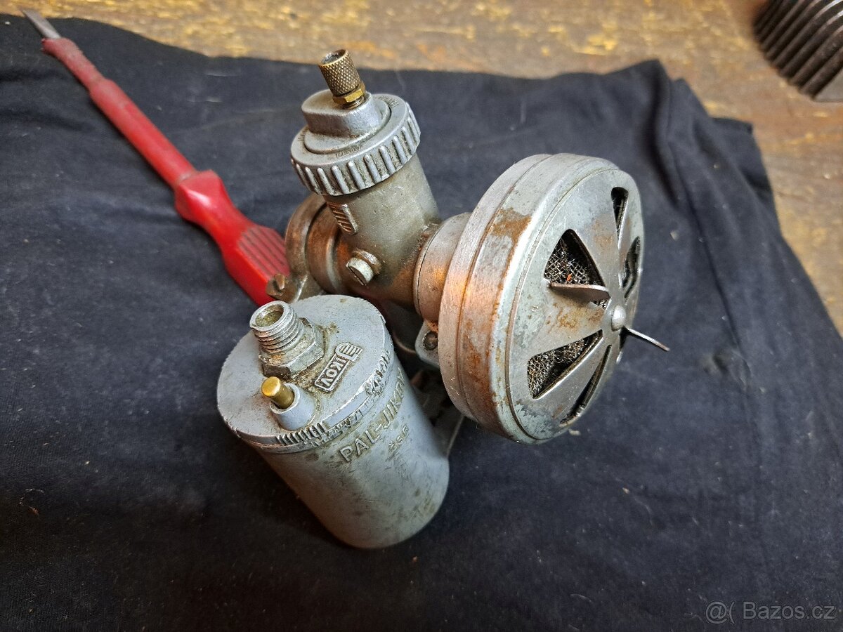 Ogar 250 Standard - karburátor Jikov 2922V