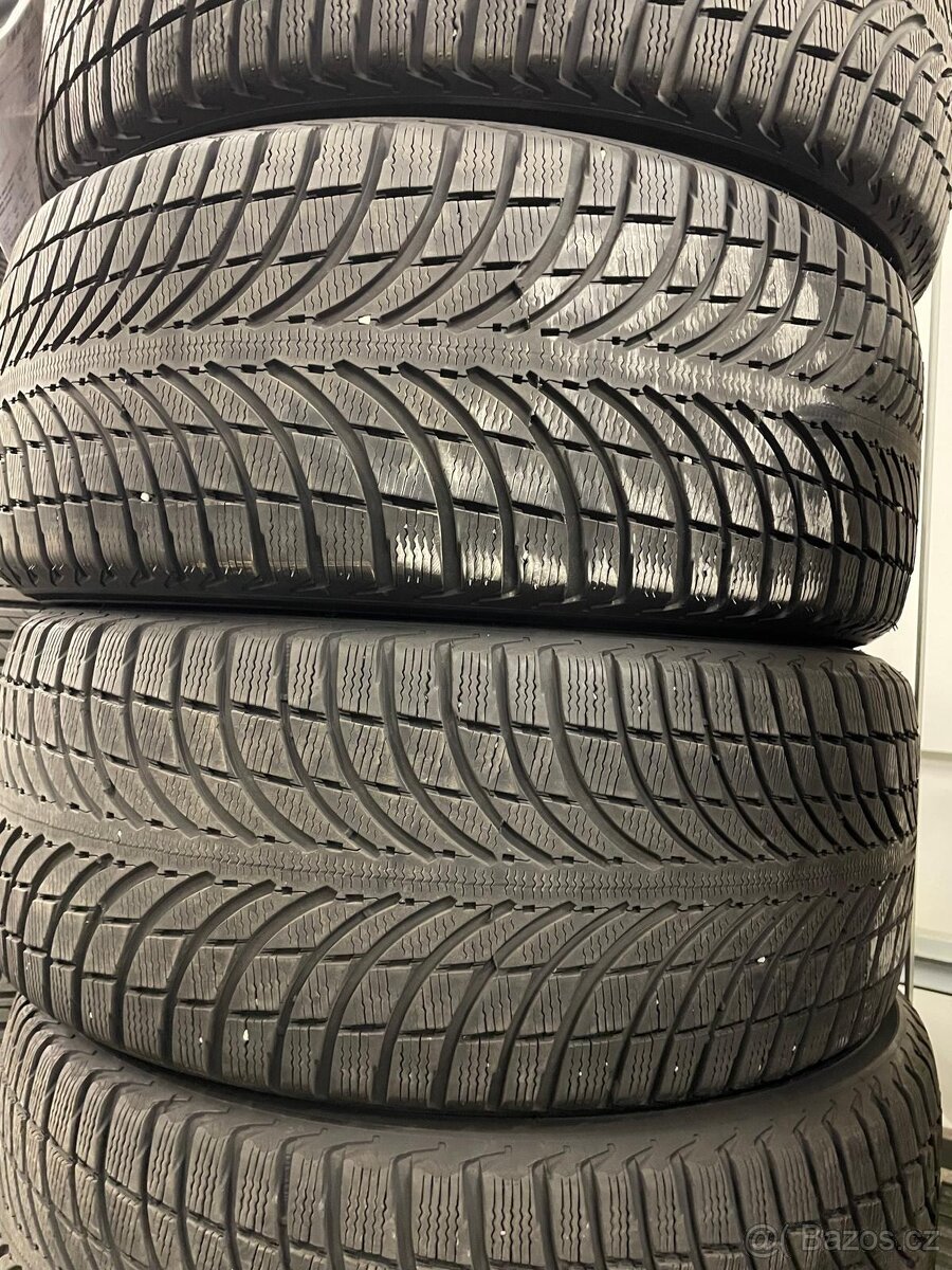 Zimní pneu 255/45 R20
