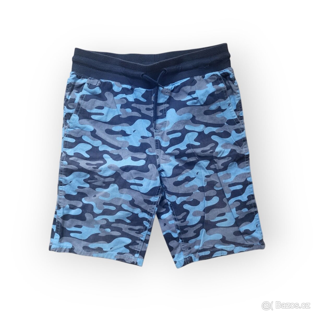 Kraťasy velikost 158 army modré, top stav