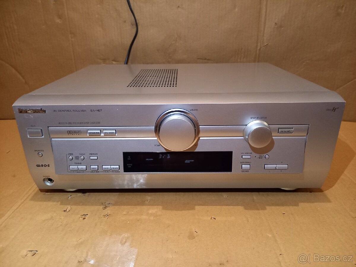 Zesilovač panasonic SA-HE7 funkční