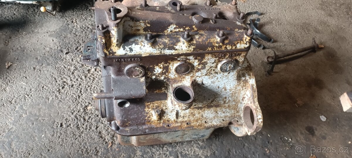 Motor Mercedes 170v