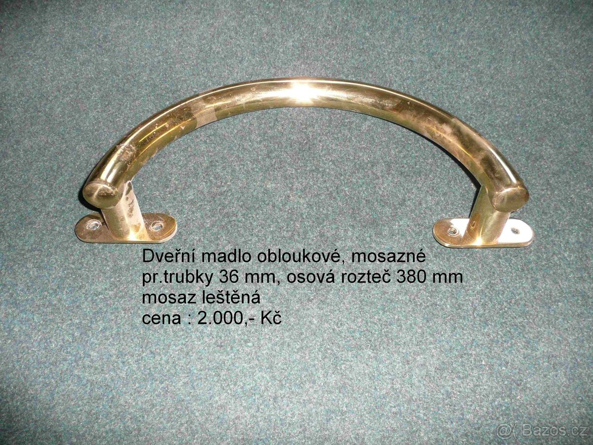 Dveřní moszané madlo obloukové