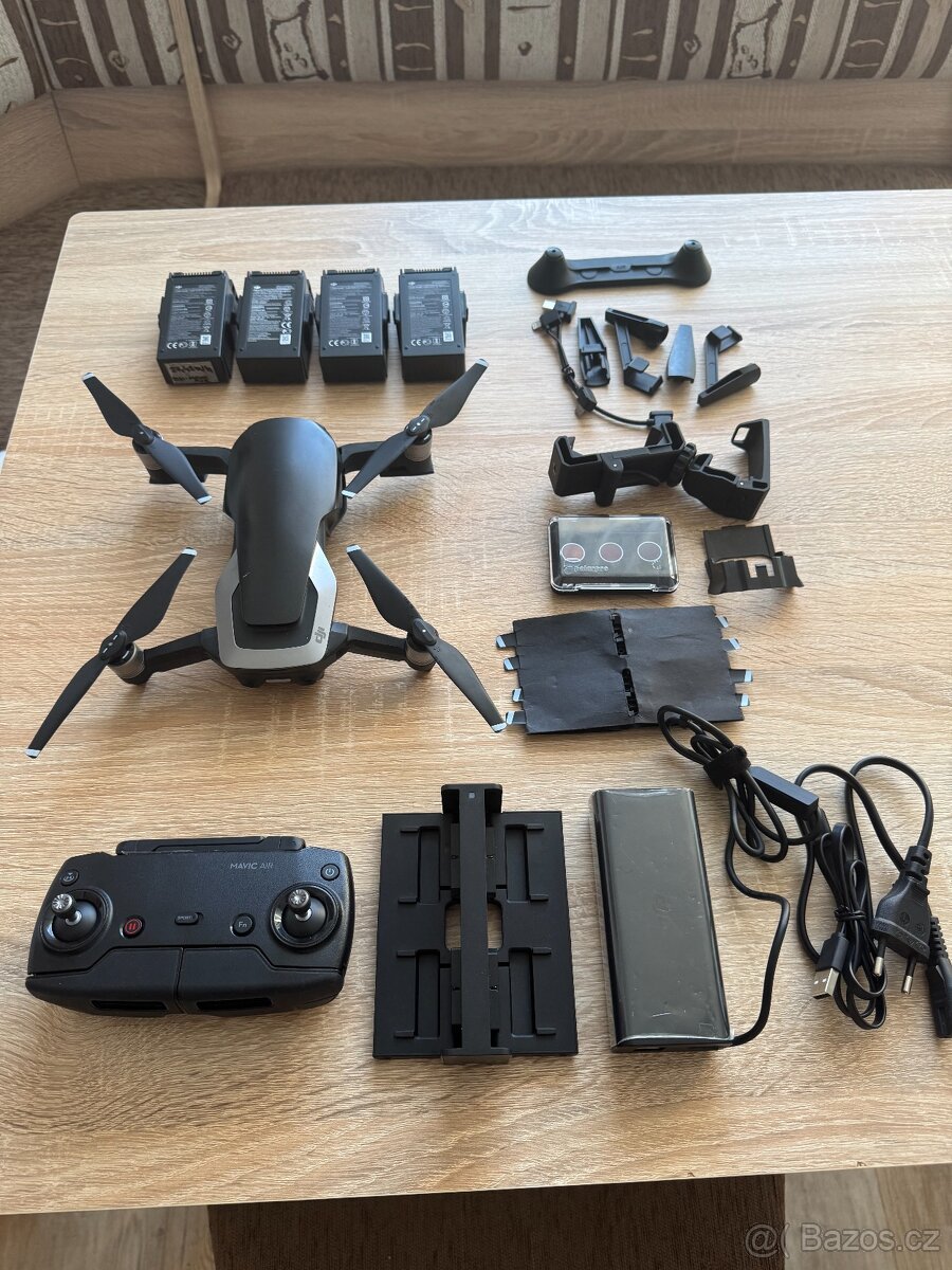 DJI Mavic Air - Fly More combo