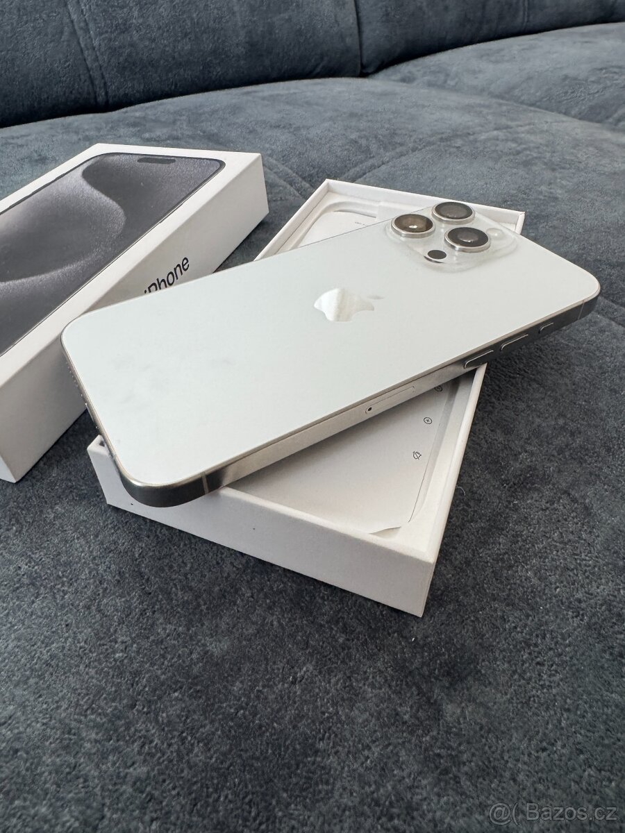iPhone 15 pro max 256gb silver