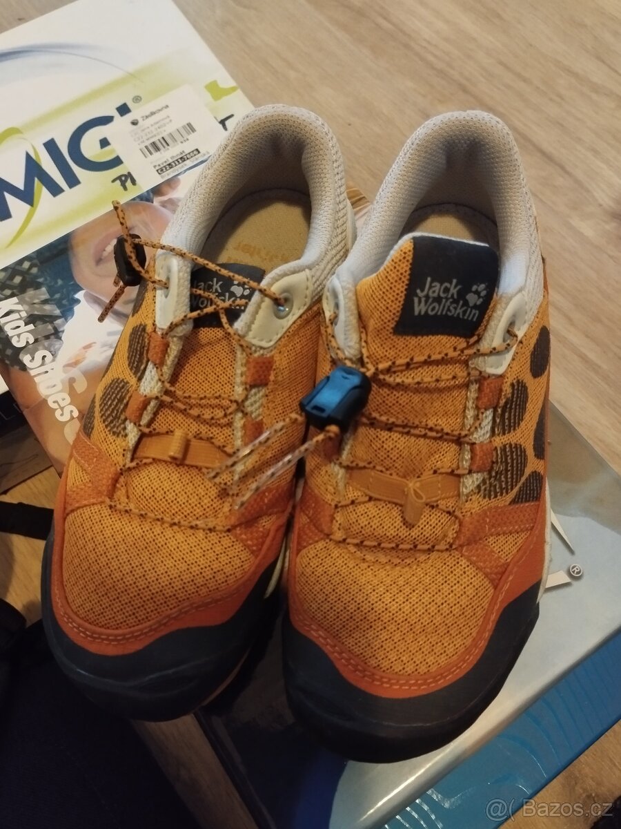 Prodám dětské botasky Jack Wolfskin