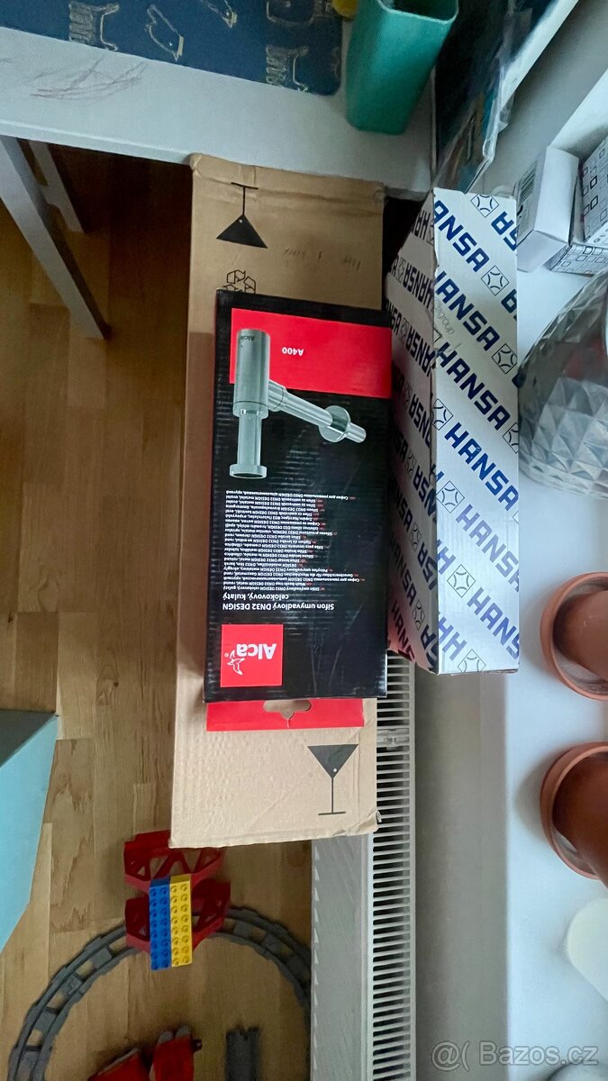 Umyvadlo Laufen, Baterie Hansa Twist a Sifon Alca