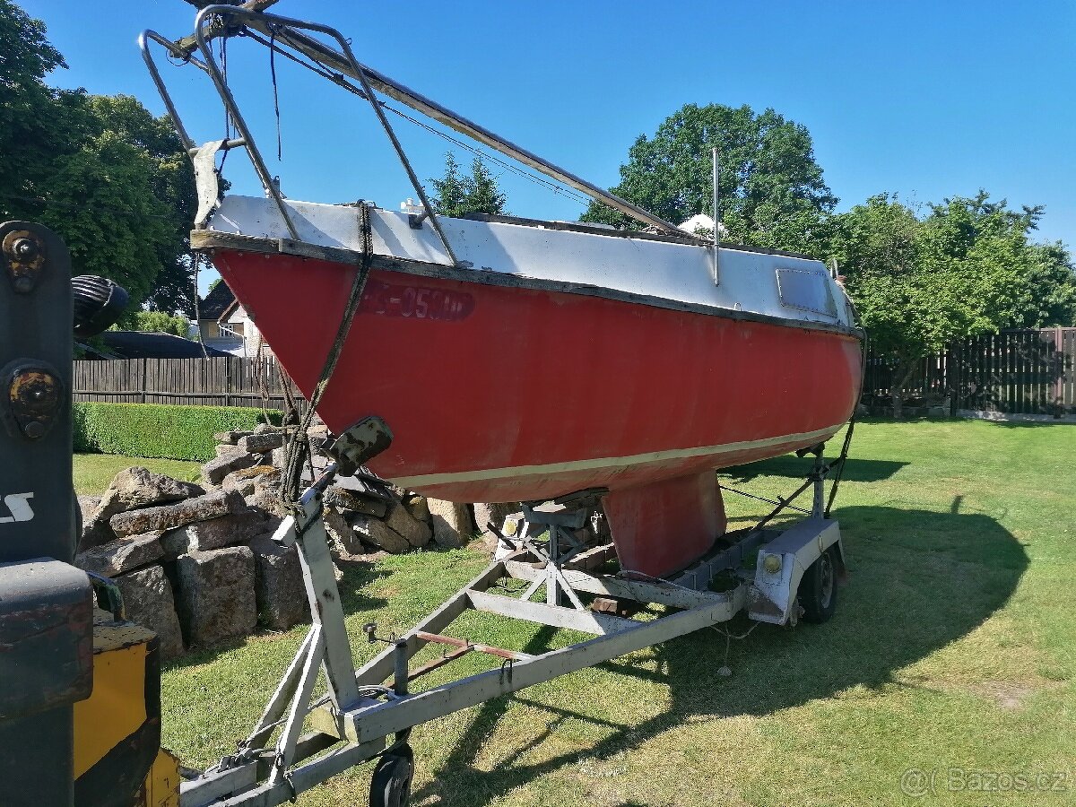 Kajutová plachetnice