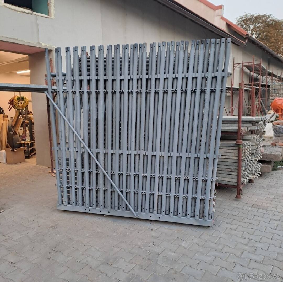 Prodám sadu 108.m2 lešení
