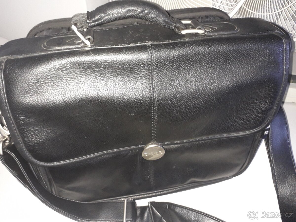 BRAŠNA ZN.DELL NA NOTEBOOK