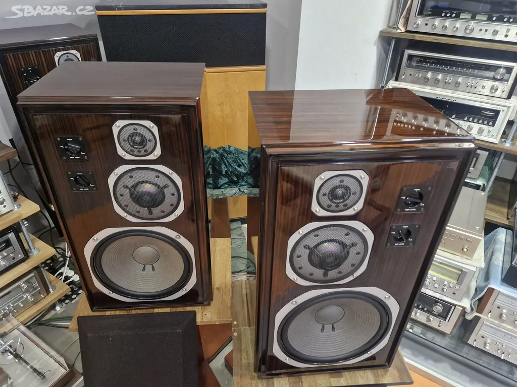 reproduktory Yamaha NS-1000- eben makasar- šelak