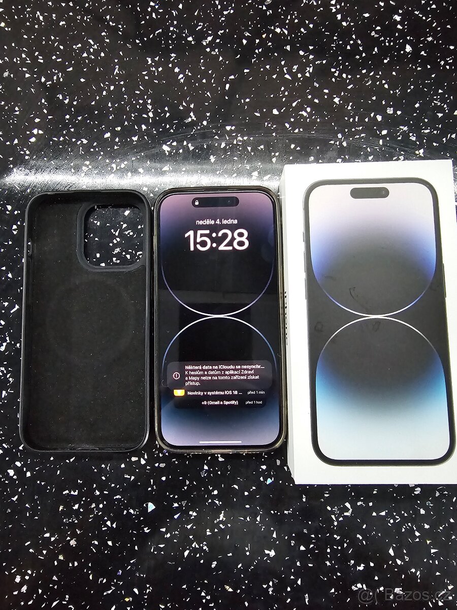 iPhone 14 Pro 256 GB – Elegantní výkon s příslušenstvím