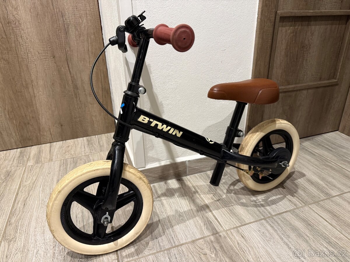 Odrážecí kolo BTWIN