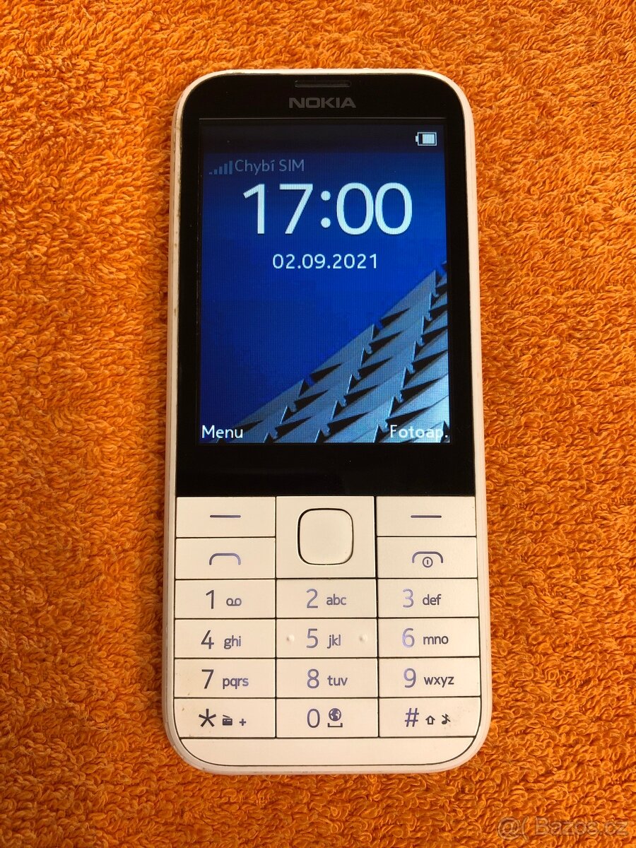 Nokia 225 v pěkném a plně funkčním stavu