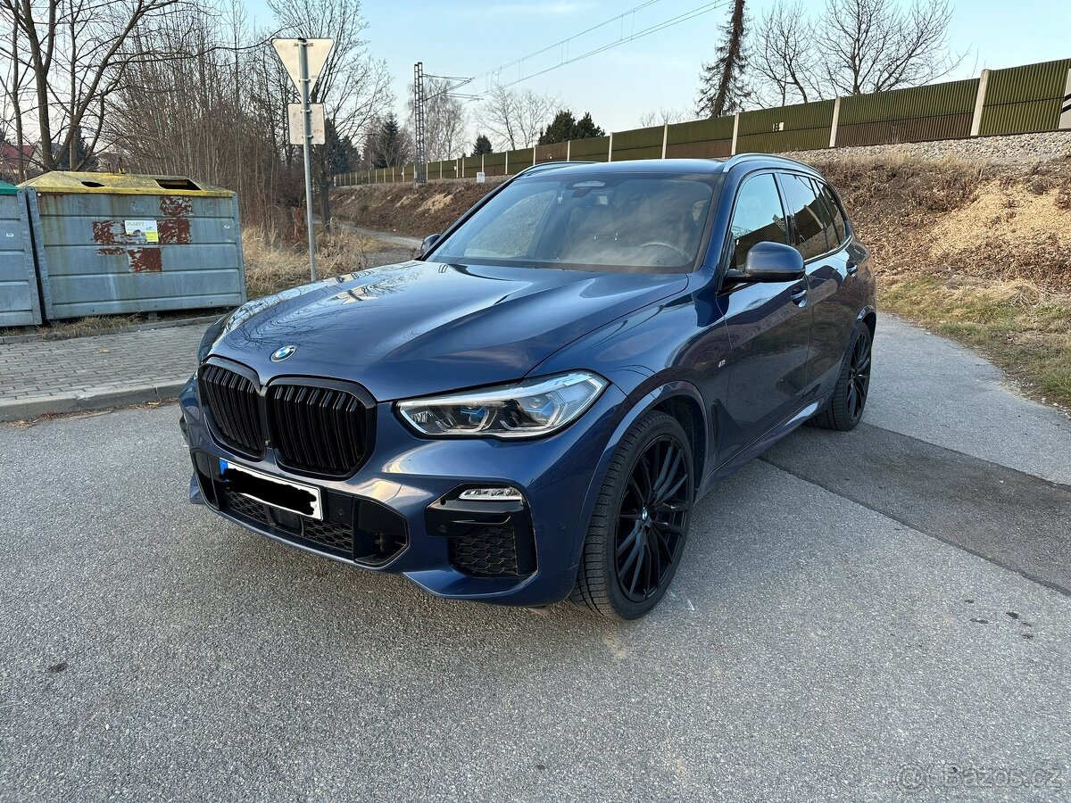 BMW X5 30D,HUD,VZDUCH,LASER,64000km