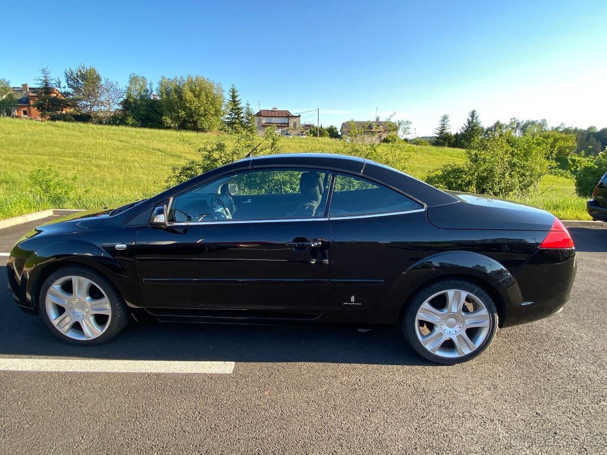 FORD FOCUS CABRIO