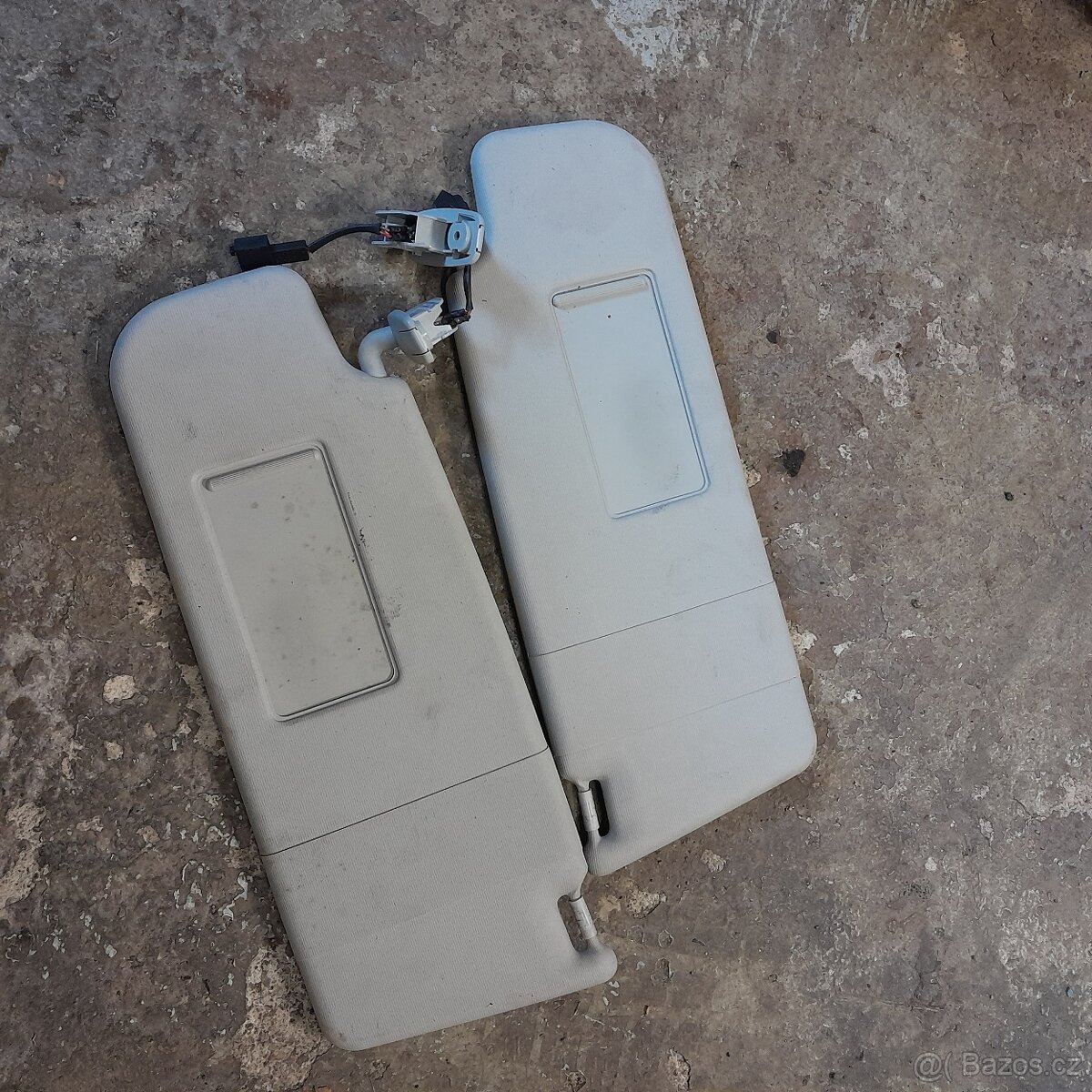 Škoda Superb II, sluneční clony 3T0 857 551/552