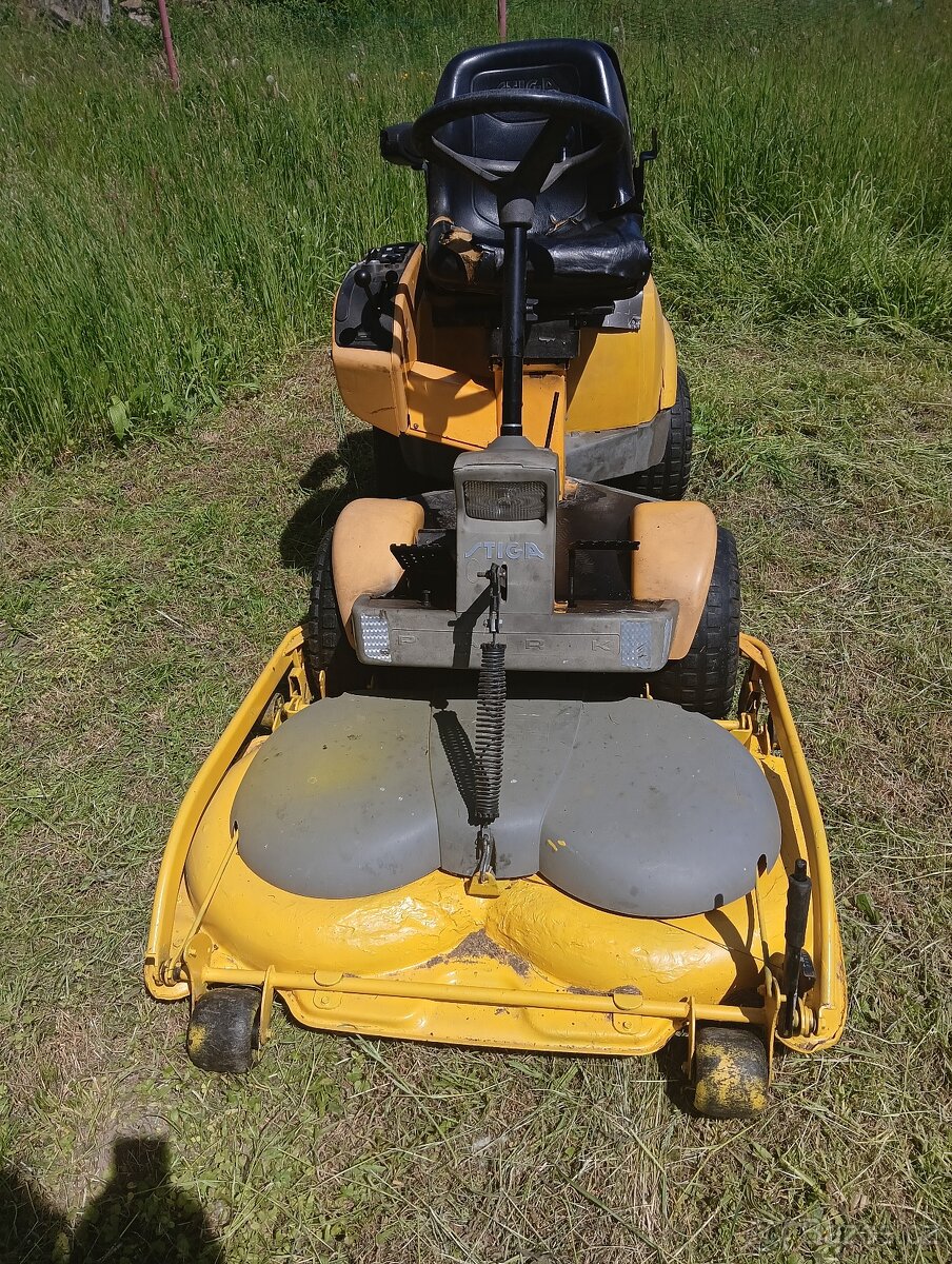 Prodám traktor Stiga Park Diesel