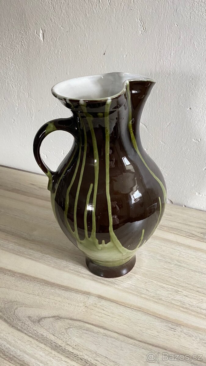 Džbán 82cm.