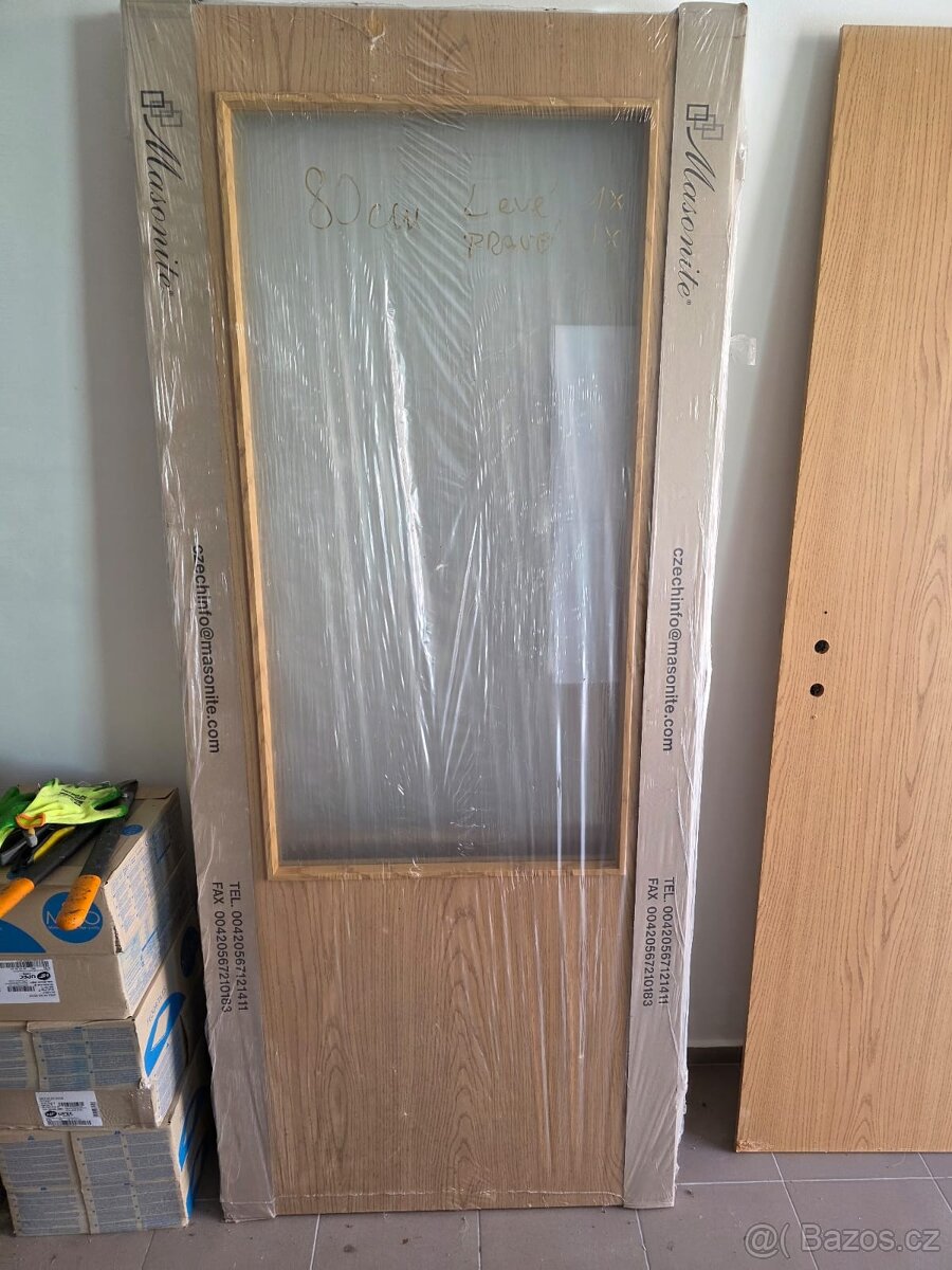 interiérové dveře NOVÉ MASONITEprosklené 80cm L+P