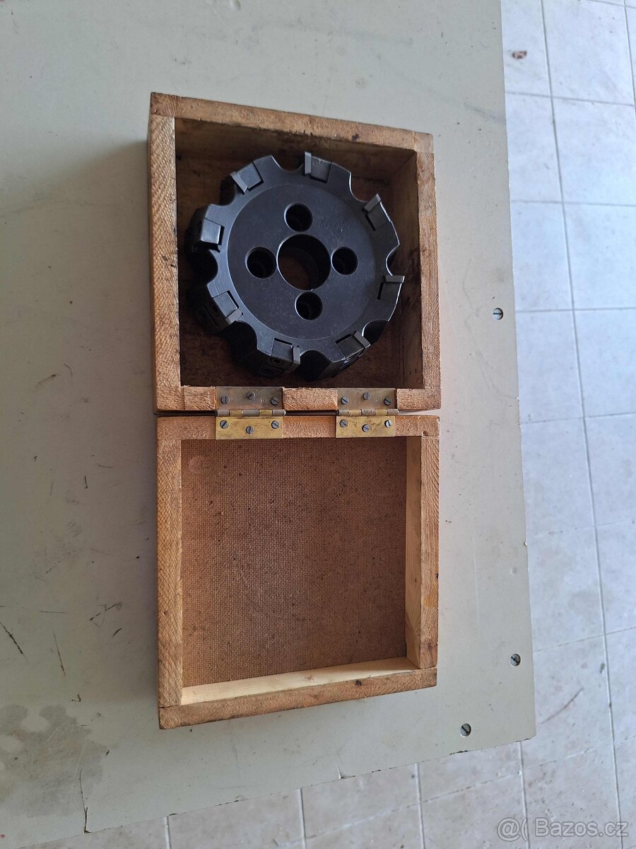 Frézovací hlava NAREX 246 445 160