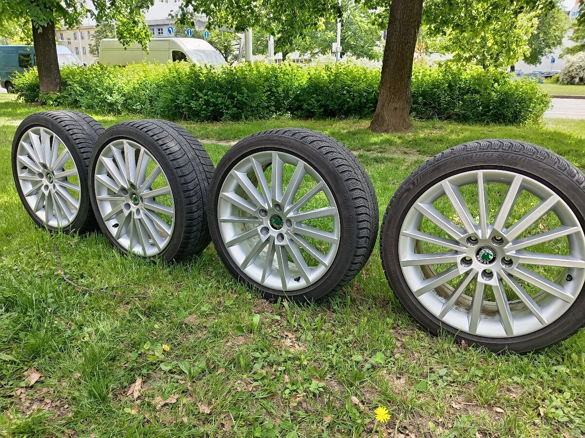 Originál ALU kola Škoda Octavia R18 + pneu